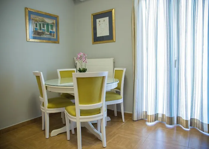 Centro Urban Chania * חאניה