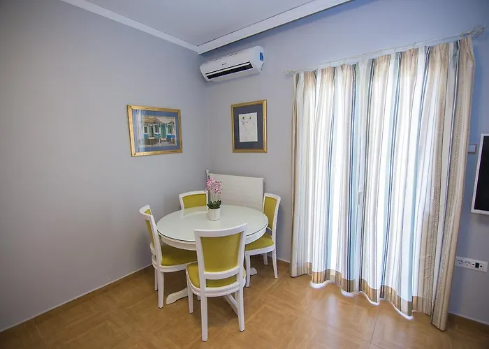 Centro Urban Chania *